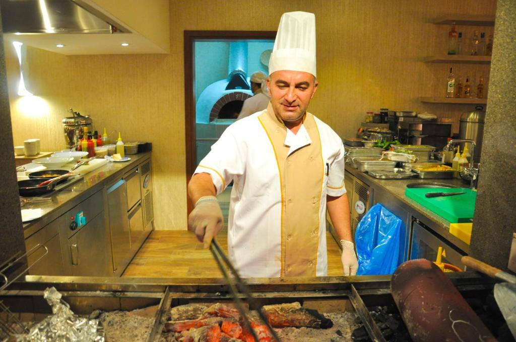 Royal Demir Hotel Tunceli Екстер'єр фото
